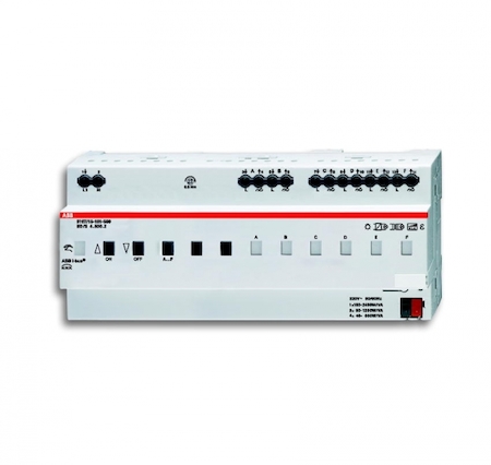 ABB 6197-0-0039 6197/15-101-500 Светорегулятор универсальный 4х600Вт
