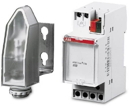 ABB GHQ6050063R0001 HS/S 3.1 Сумеречный выключатель 3-х канальный 2-2000 Люкс MDRC