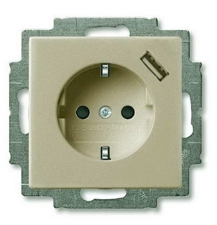 ABB 2011-0-6194 Розетка Schuko с устройством зарядным USB, 20 EUCBUSB-93-500, Basic55 шампань, 16А, 700 мА, электронная защита от перегрузки и КЗ, безвинтовые клеммы, защитные шторки,