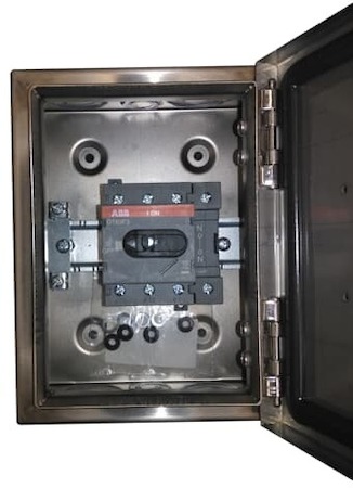 ABB 1SCA022567R0010 Рубильник в боксе OTR45B3M
