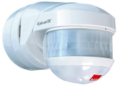 BEG 92894 Датчик движения уличный 230° KNX, радиус действия 20м., защита от подкрадывания 360° / IP54 / белый