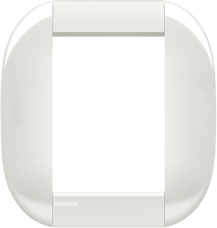 BTicino LNB4826BI LivingLight Рамка овальная, 3+3 модуля, цвет Белый