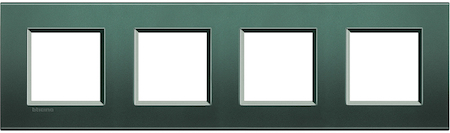 BTicino LNA4802M4PK LivingLight Рамка прямоугольная, 4 поста, цвет Зеленый шелк