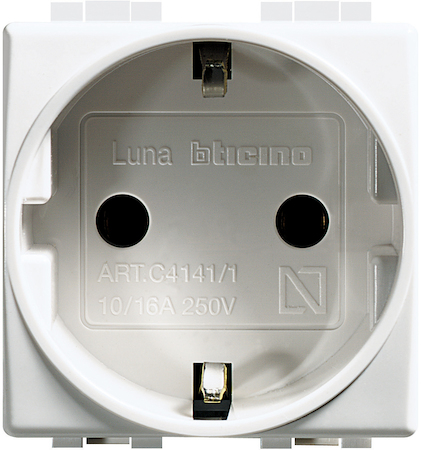 BTicino C4141 Розетка Шуко 16A, 250V a.c. с защитными шторками