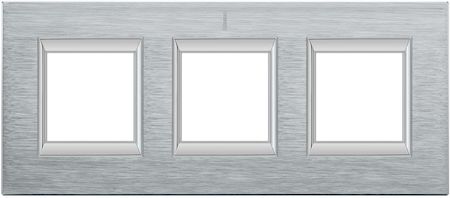 BTicino HA4802/3CR Axolute декоративные накладки прямоугольной формы, анодированные, цвет хром, на 2+2+2 модуля