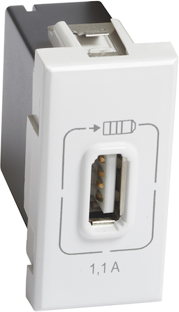 BTicino HD4285C1 AXL Зарядка USB 1,1А 1м бел