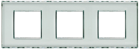 BTicino LND4802M3KR LivingLight Рамка прямоугольная, 3 поста, цвет Kristall