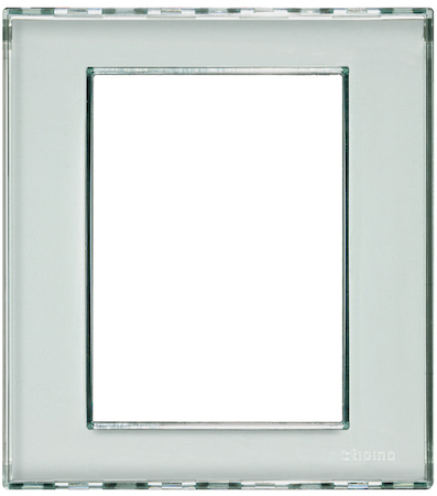 BTicino LND4826KR LivingLight Рамка прямоугольная, 3+3 модуля, цвет Kristall