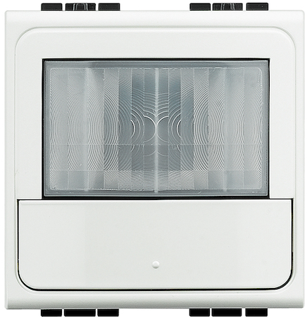 BTicino N4434N LivingLight Выключатель ИК с датчиком осещенности, цвет белый