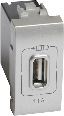BTicino NT4285C1 LL Зарядка USB 1,1А 1м алю