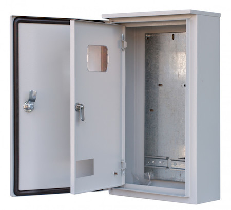DEKraft 30411DEK Корпус мет. учет. нав. 520х310х150, 3-ф., 2дв., 9 мод., IP54