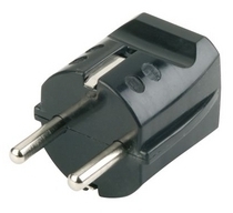 Duewi DW 12013 Черный Евровилка 2Р+Е, 16А, 250V, с центр. вых., пластик
