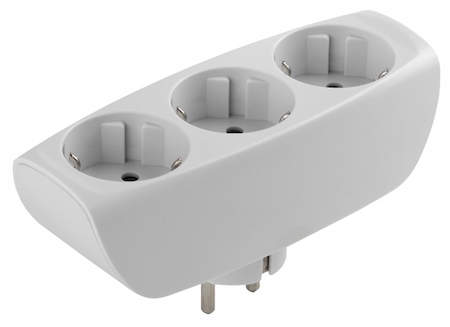 ERA Б0027843 SP-3e-W (LM)  ЭРА Тройник на 3 гнезда, c заземл, со шторками, (белый) (10/60/960)