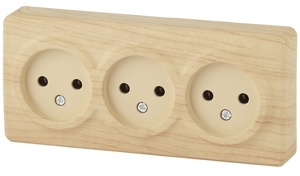 ERA Б0020699 11-2207-11 Эл/ус ЭРА Розетка 3х2P, 16A-250В, IP20, ОУ, Эра Эксперт, сосна