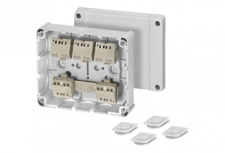 Hensel 60000765 DPC 9225 - Коробка ответвительная для кабельных каналов, IP 54, в комплекте с 7 выдвижными заглушками DPS 02, размер 139х119х490, цвет серый, материал полистирол, герметичная зона 10-13,5мм, 5-полюсный пружинный клеммник 4х1х1,5-2,5мм2