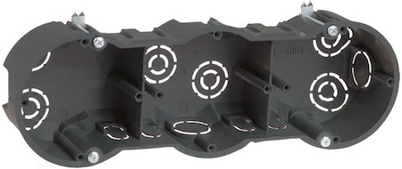 IEK UKT30-212-070-045 Коробка КМ40009 установочная 3х местная для твердых стен 212х70х45 (с саморезами)