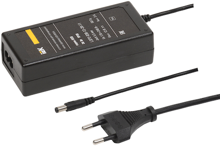 LSP2-036-12-20-11 Драйвер LED ИПСН 36Вт 12 В сетевая вилка-блок -JacK 5,5 мм IP20 IEK-eco