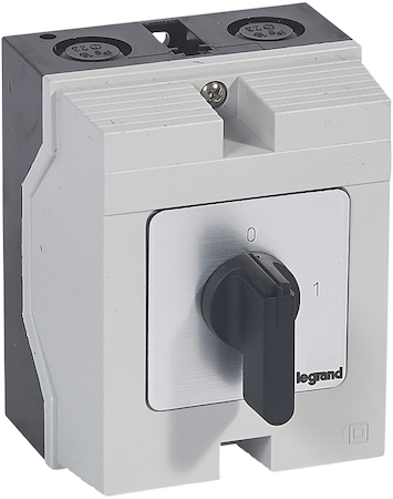 Legrand 027717 Pr17 Выкл. 3П Боксовый