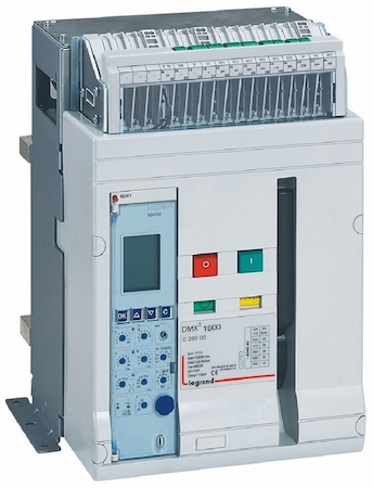 Legrand 028000 DMX3 1600 42kA фикс 3П 630 A