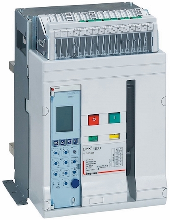 Legrand 028001 DMX3 1600 42kA фикс 3П 800 A