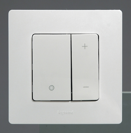 Legrand 665116 Светорег Нажим400вт Бел Etika