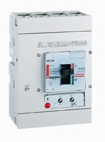 Legrand 025553 DPX-H 630 3п+н/2 400А 70кА