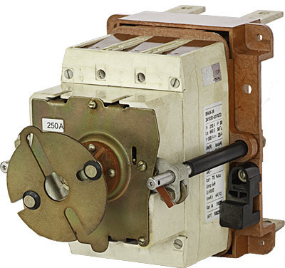 Legrand 1024432 Выкл. авт. ВА04-36 341120-00УХЛ3 50А, 660В