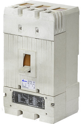 Legrand 1027322 Выкл. авт. А3793БУХЛ3 Стац. Руч. 250А, 660В