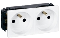 Legrand 074193 MosaicРоз.4м2х2К+3фр.с. с кл.