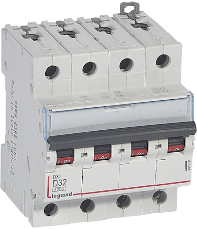 Legrand 408150 Авт.выкл.DX3 4П D32A 6000/10kA