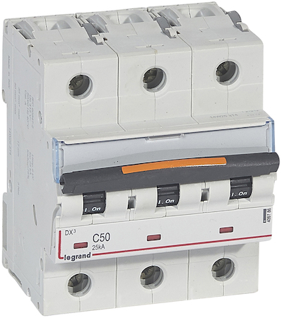 Legrand 409786 Авт.выкл.DX3 3П C50A 25кА