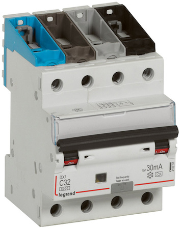 Legrand 411237 АВДТ DX3 4П C32А 30MA-A