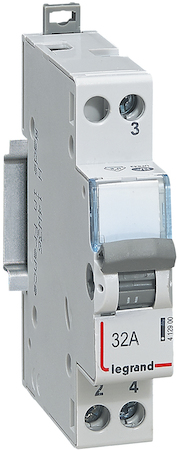 Legrand 412902 CX3 Переключатель 1ПК со ср.точкой 32A