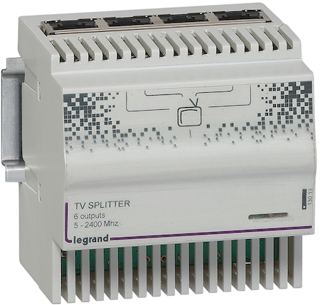 Legrand 413018 Сплитер TV+SAT. Коаксиальный вход- 4 выхода RJ45. Размер: 4DIN