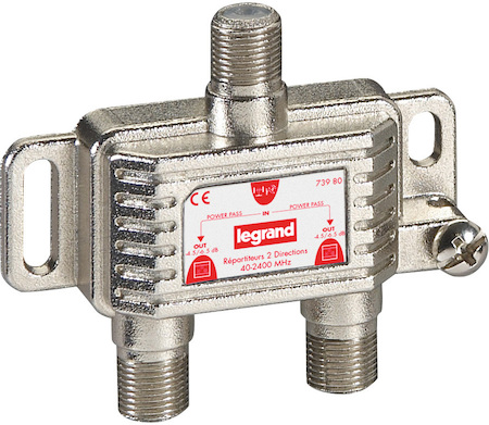 Legrand 073980 Делитель 2вых. затух.4,5дБ