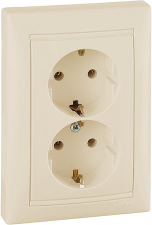 Legrand 695616 Розетка двойная Valena, 2К+З, немецкий стандарт, слоновая кость