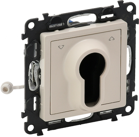 Legrand 752219 VLN-l СЛК Выкл с ключ 3 поз.