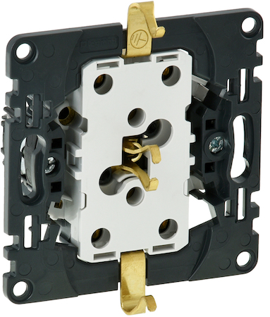Legrand 753027 VLN Розетка 2х2К+З