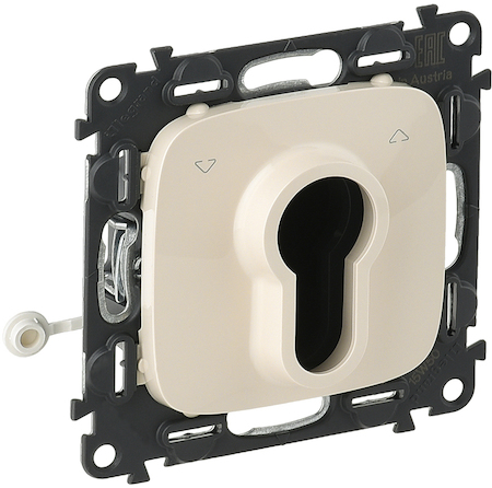 Legrand 755246 VLN-a СЛК Выкл с ключ 3 поз.