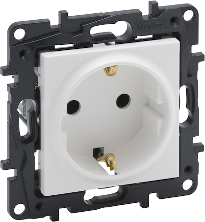 Legrand 764220 Розетка 2К+З шт БЕЛ STRUCTURA