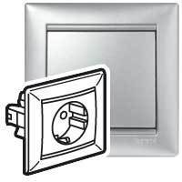 Legrand 770123 Розетка 2К+З в сборе АЛМ VLN