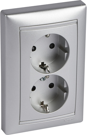 Legrand 770248 Розетка 2X2К+З в сборе шт безвинт АЛМ VLN