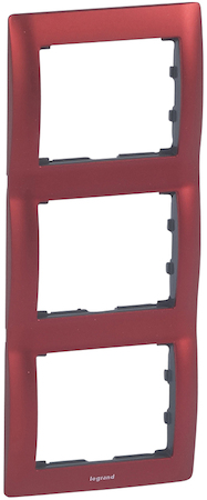 Legrand 771907 Рамка 3п вер Magic Red GL