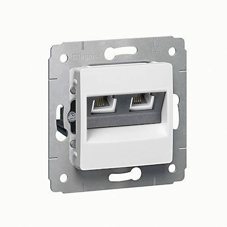 Legrand 773642 CarivaRJ45 UTP кат6 2в бел.