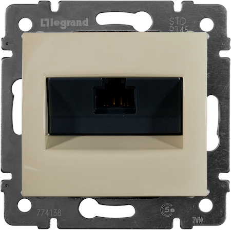 Legrand 774138 ValenaRJ45 UTP кат5е 1в слк вн