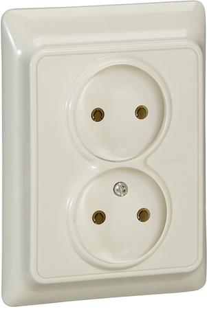 Legrand 782142 Розетка 2х2К 16AX Слоновая кость