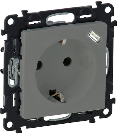 Legrand 753335 VLN-l Рзк 2К+З/USB C АЛЮ 