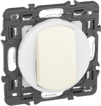 Legrand SET-1-067001-11 Celiane - выключатель с контурной подсветкой - слоновая кость