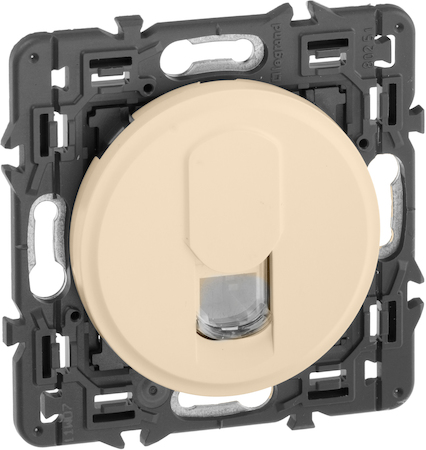 Legrand SET-1-067340-01 Celiane Розетка тел. RJ11 Слоновая кость.