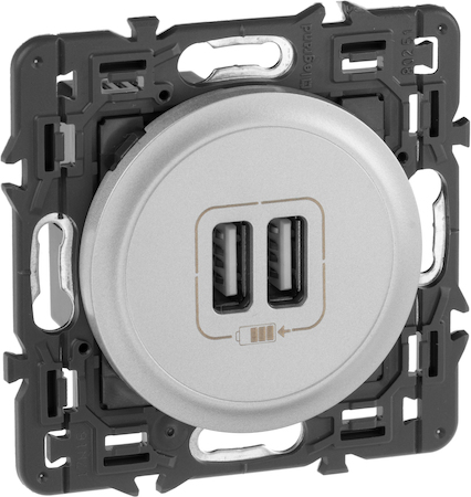 Legrand SET-1-067462-03 Celiane - зарядное устройство 2 х USB 1500 мА,- титан